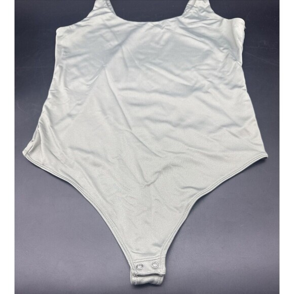 Abercrombie & Fitch Soft A & F Collection GREEN Bodysuit Thong Women's Sz M - Picture 3 of 11